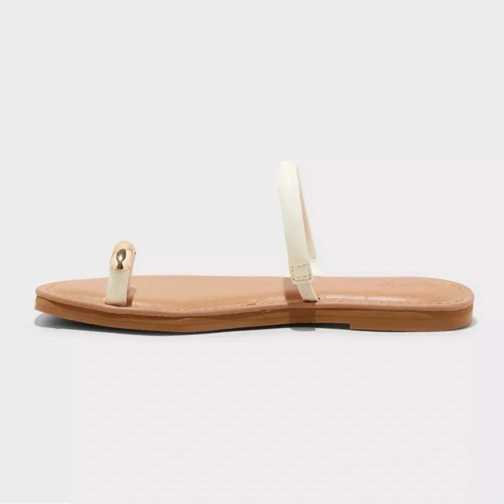 UNIVERSAL THREAD Women's Clara Toe Ring sandal cream/gold size various - Picture 2 of 6